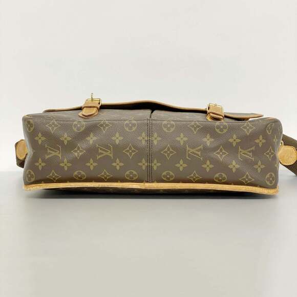 LOUIS VUITTON Brown Monogram Shoulder Bag - Picture 3 of 13